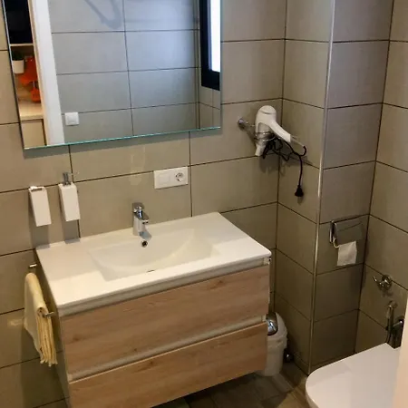 Torres Del Sol Apartment *